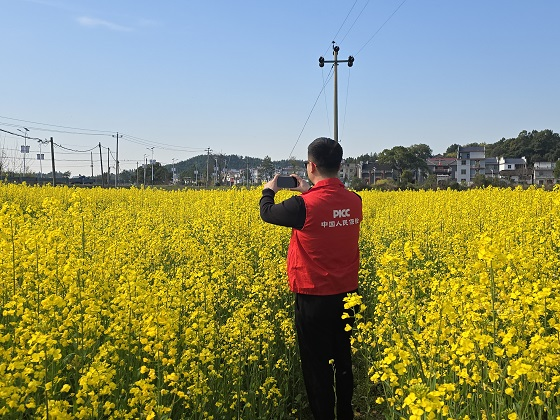人保“春雨”润良田 温暖服务护春耕
