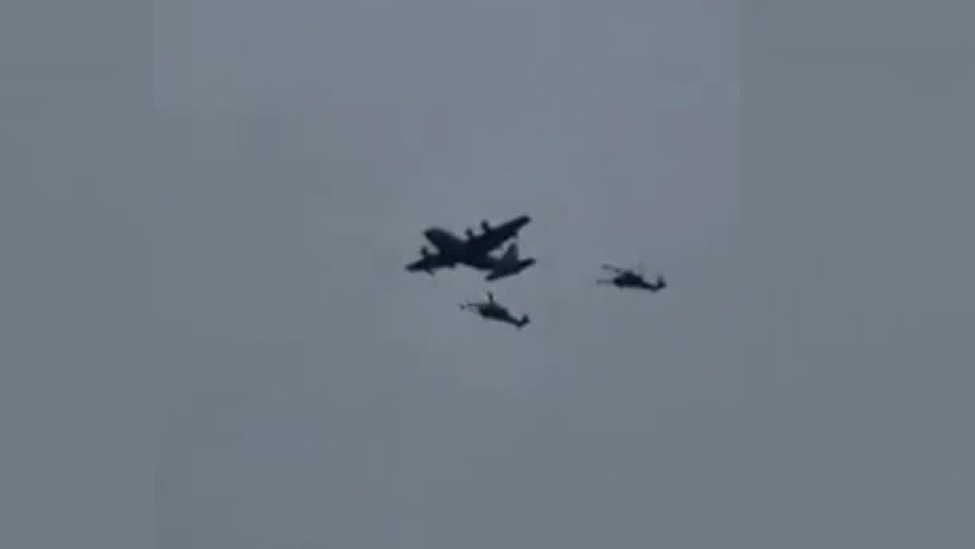 美媒：搜救失联飞行员的美军直升机被击中