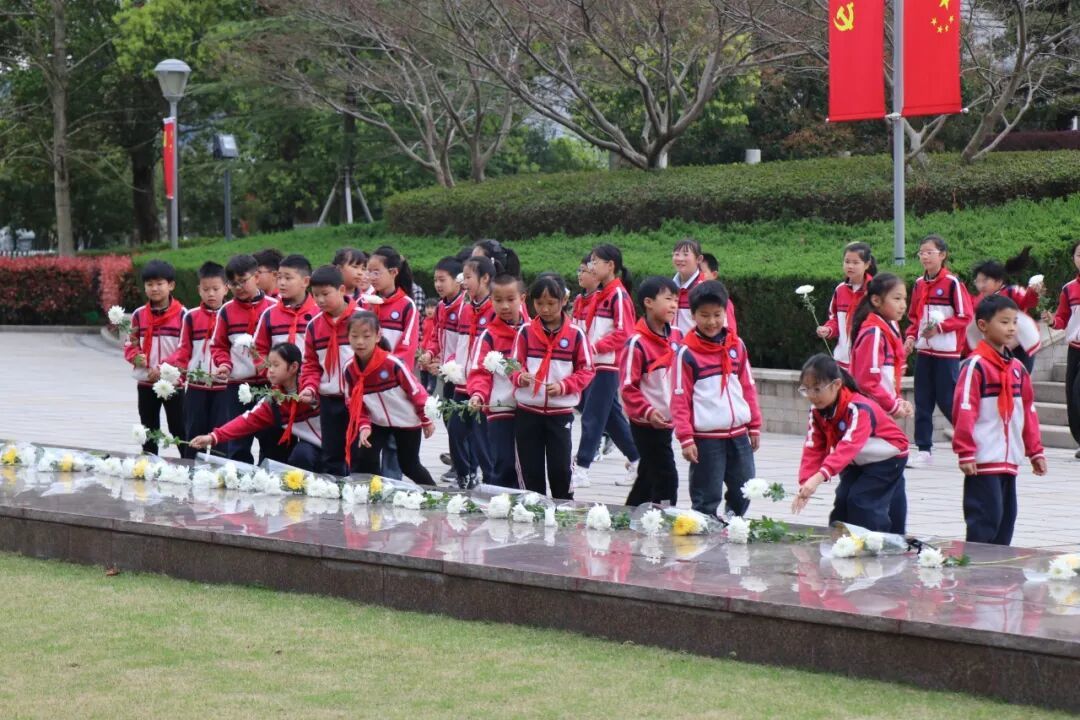 761103b2-7498-41fe-bab9-a86de73de295 (1).jpg