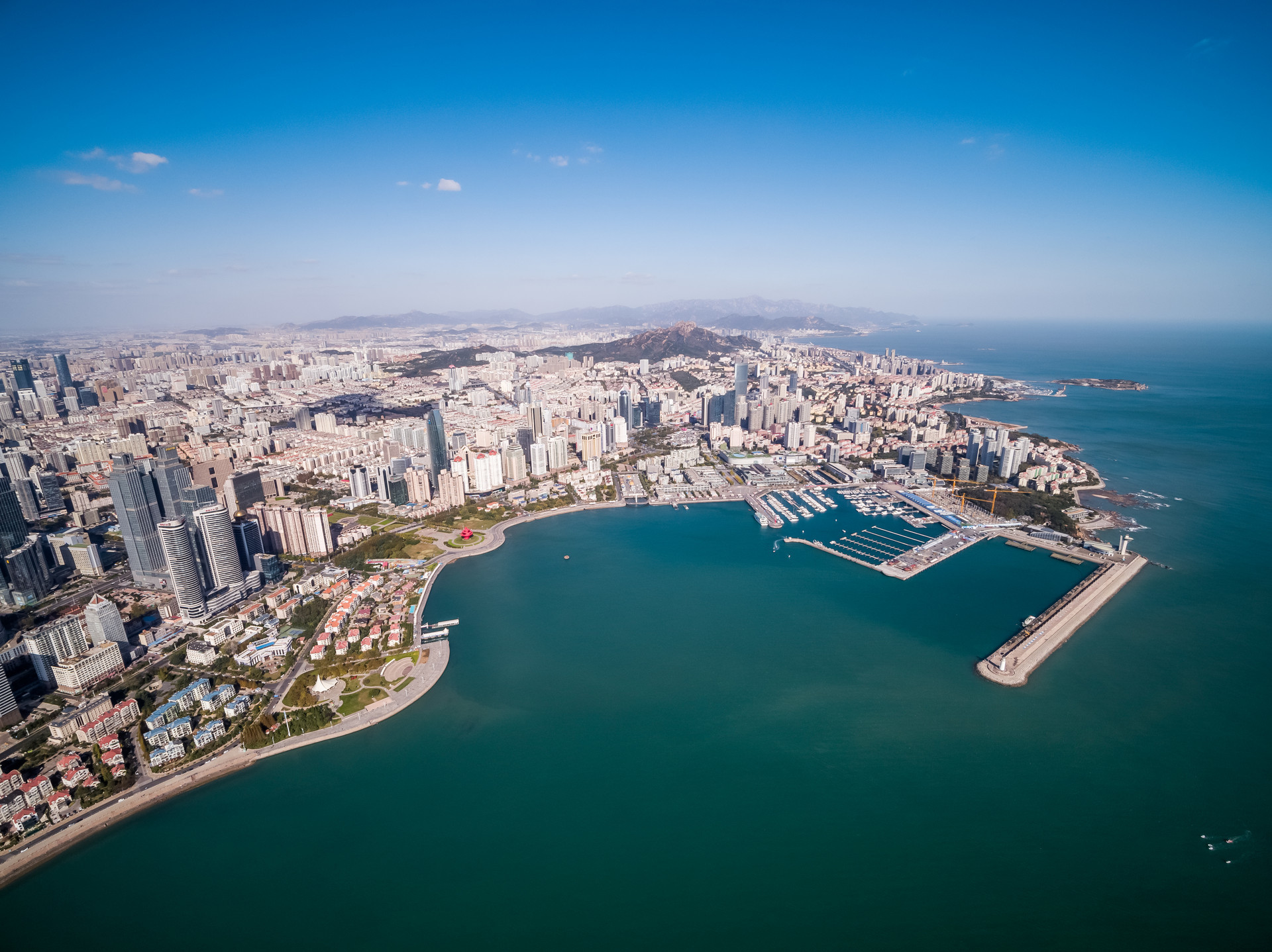 “双五星”之上 青岛航运如何落子未来？