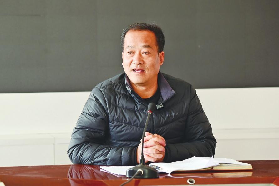 董建新代表 新甘肃·甘肃经济日报记者 瞿娟 摄