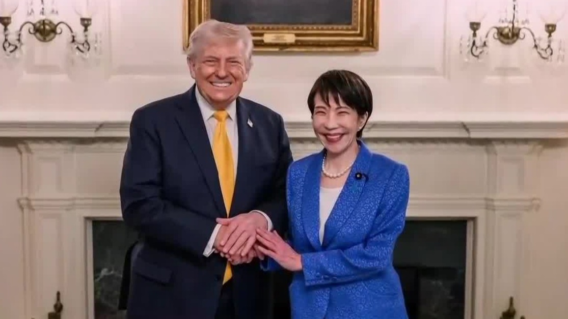 高市早苗访美名场面频出，她为什么表现得如此谄媚？