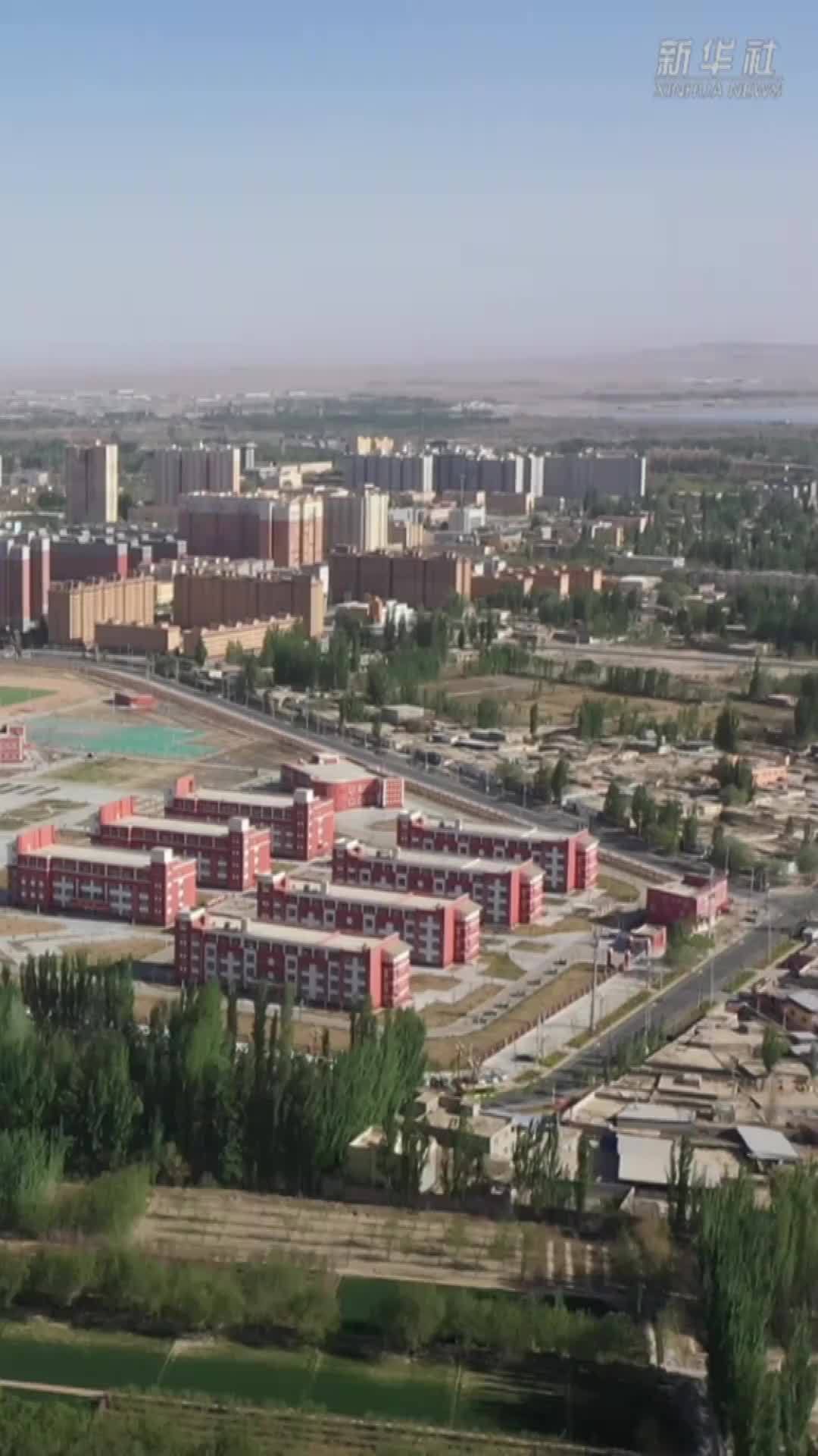 新疆洛浦县中小学推广“妈妈食堂” 聘236名学生家长为校园厨师