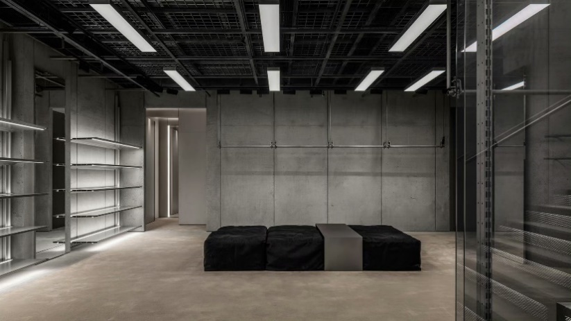 BALENCIAGA广州太古汇旗舰店