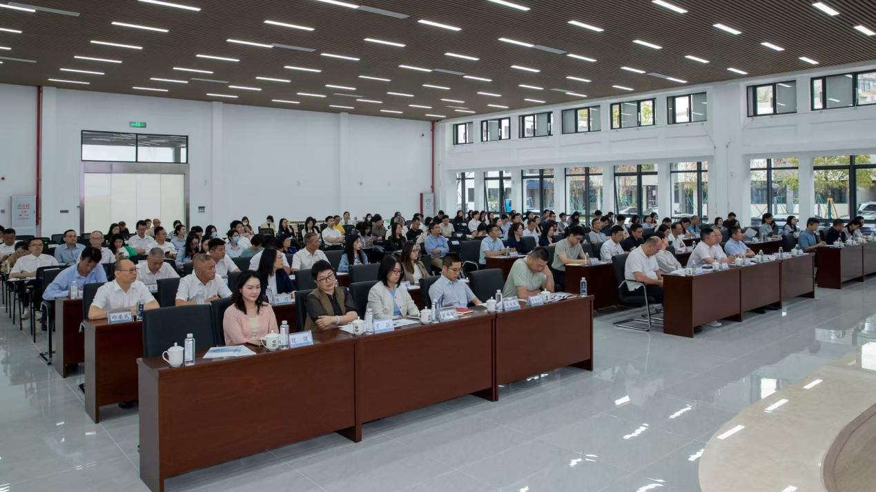 法治筑基 合规赋能：珠海国资委“法治国企讲堂”护航国资国企高质量发展