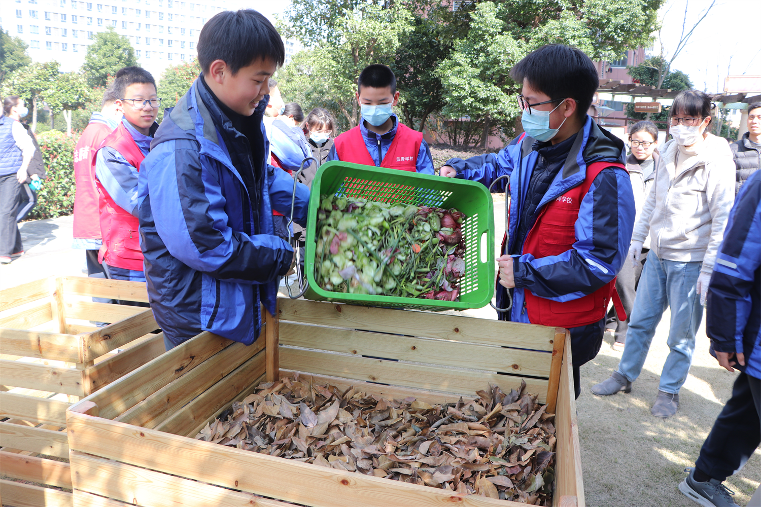 入选全国“未来星社区”!从一杯咖啡渣撬动全社区垃圾分类
