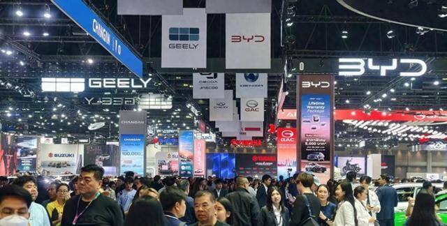 油价涨了，日本车也“慌”了：曼谷车展现场，我发现一个惊人转变