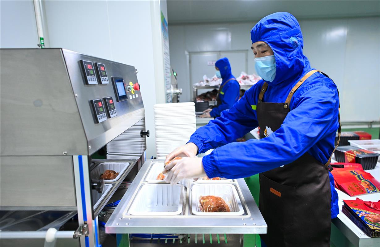 年产量2000吨！这条产业链“香”飘世界