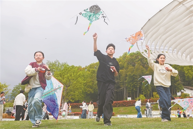 庐山市：乐享假期（图）