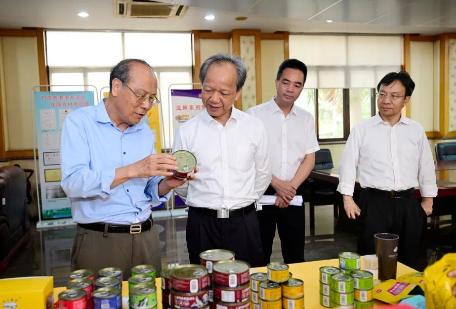 郭文海调研中山小榄、东区企业：让企业家满意，加快AI产业集群发展