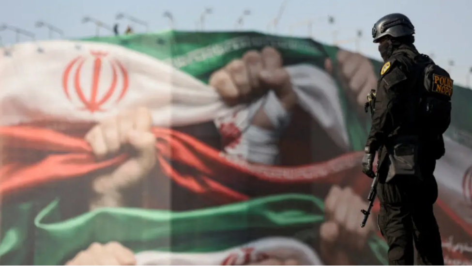 卡利巴夫示意，伊朗坚执将军事与酬酢技能蚁集，并对获得干戈的最终告捷充满信心。