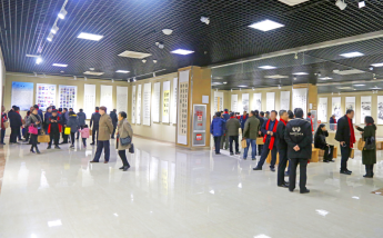 吕昌建捐赠168幅珍藏书画 以文化公益彰显爱国情怀