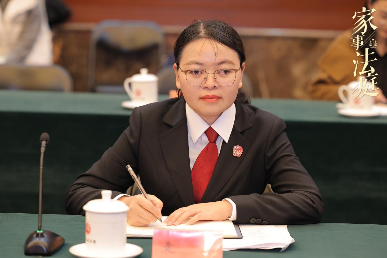 电视剧《家事法庭》座谈会在京召开(图11) 电视剧《家事法庭》座谈会在京召开(图11)