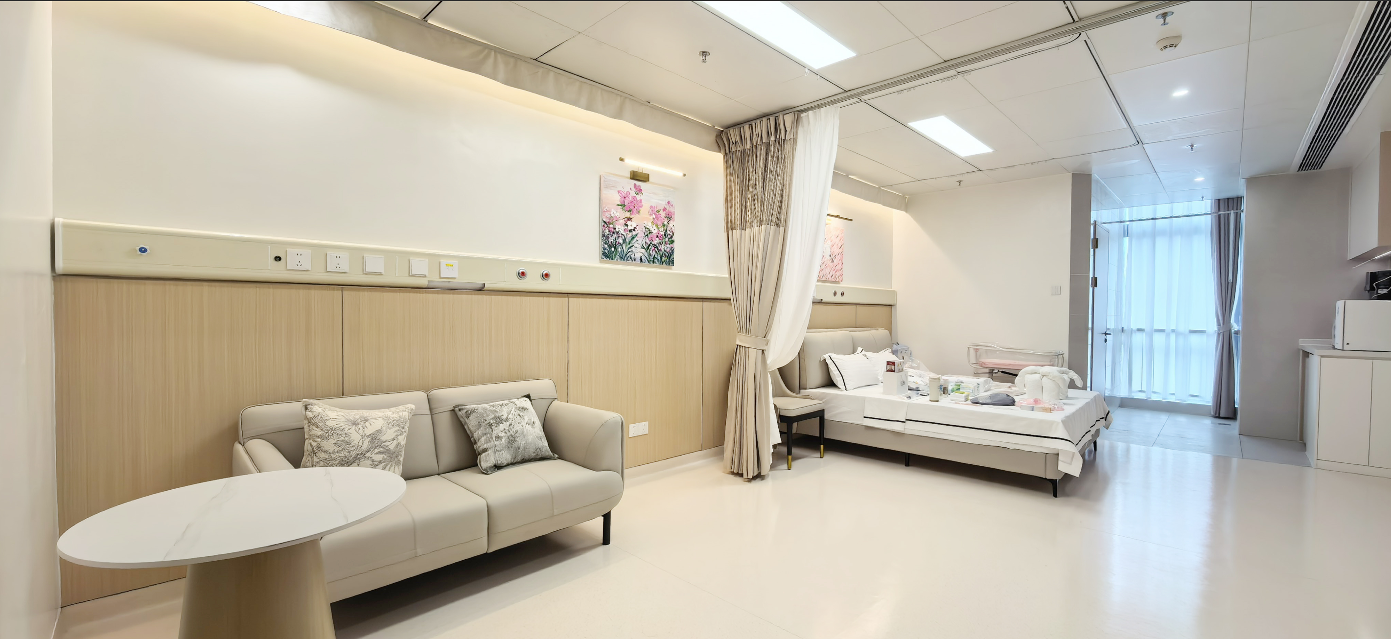 龙福佑母婴保健中心揭牌启用 打造医疗级母婴照护新标杆