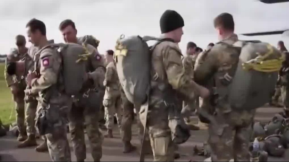 专家还原美军救援细节：上百名特战士兵构建外围阻击阵地