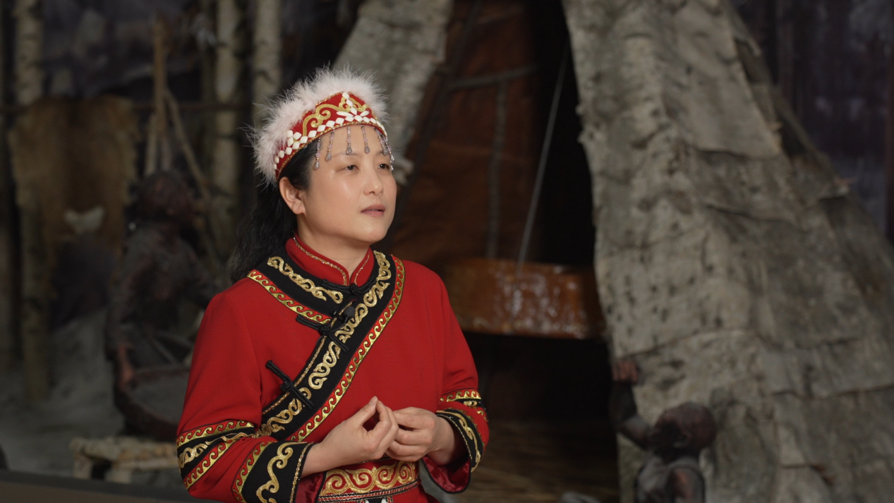 赫哲族伊玛堪省级代表性传承人 卢艳华