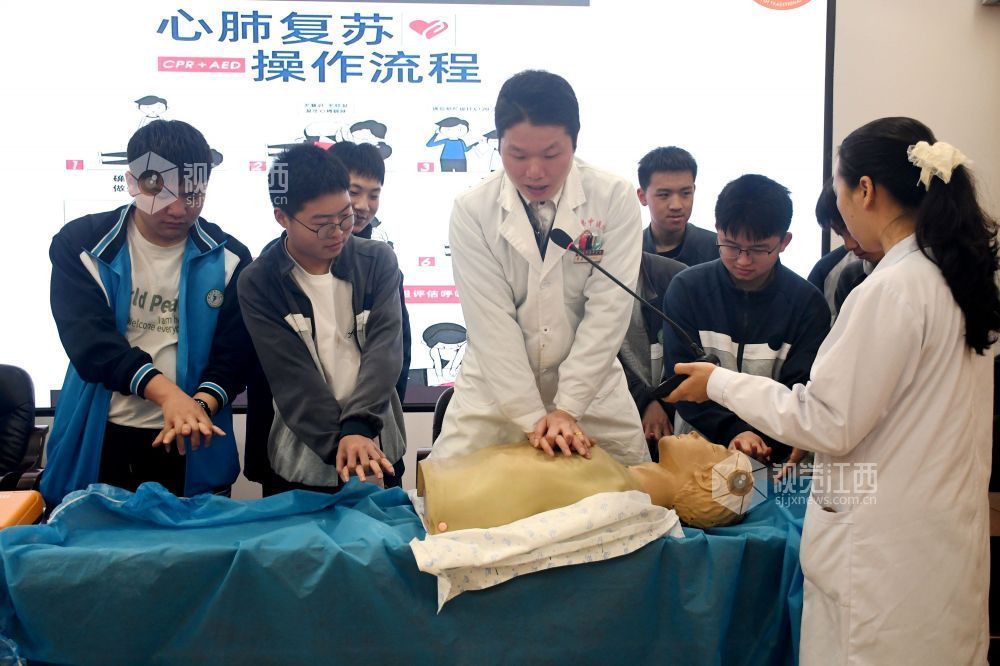 江西南丰：开展世界卫生日主题活动（图）