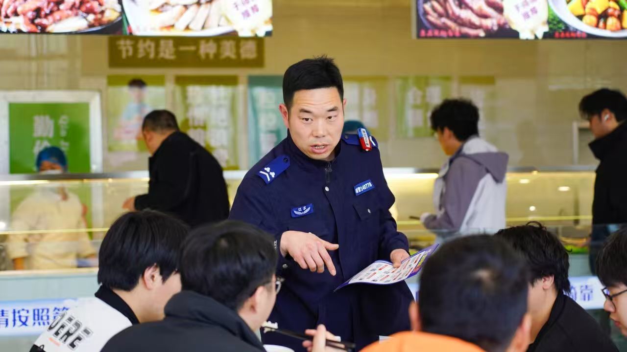 徐州首家！铜山这家餐厅，吃饭也能学反诈
