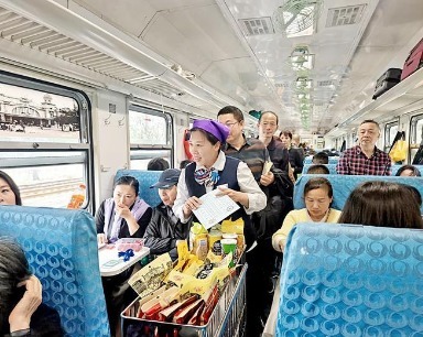 “汉口至汉口”环线列车上线