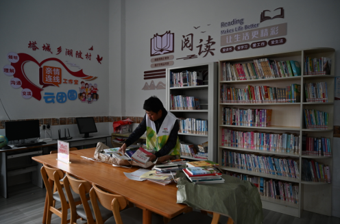 江西南昌县：融合阵地聚人气 文化惠民润心田