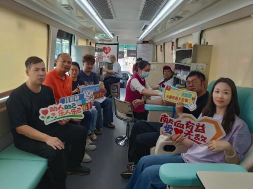 汇聚蚝业爱心 点亮生命希望——蚝业社区党委开展无偿献血活动