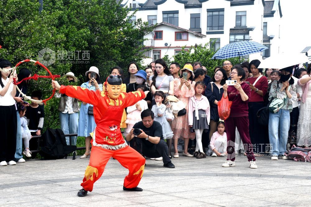 江西南丰:桔花飘香迎客来(图)