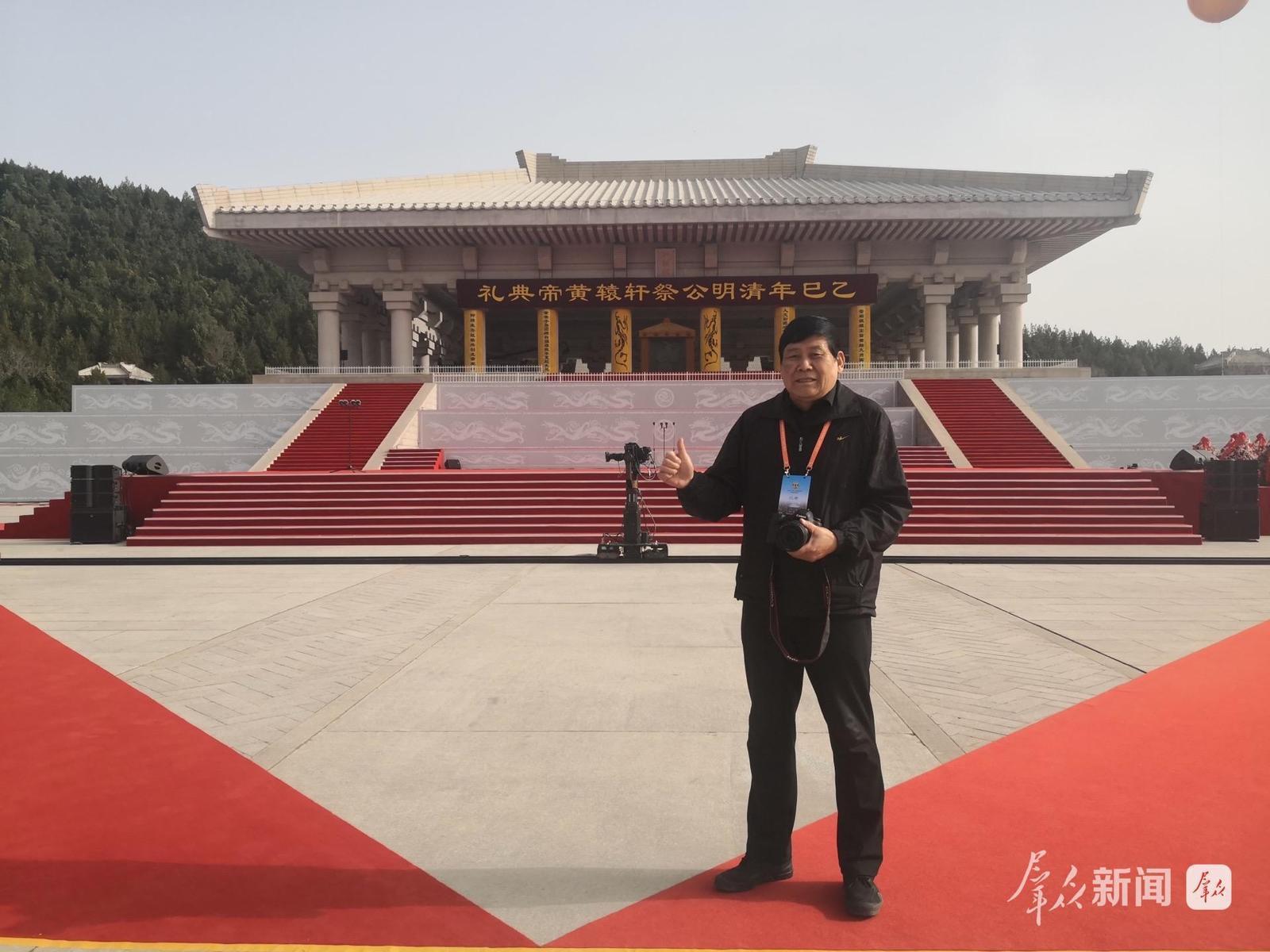 1990年清明，延安黃陵，春寒料峭。