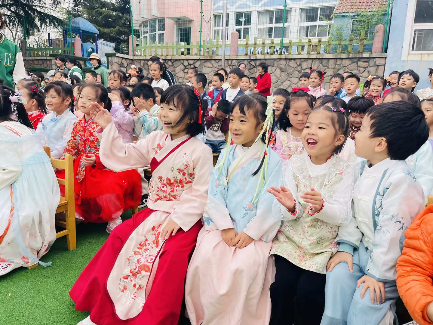 书香润童心 阅享好春光——青岛市市北区宝应路幼儿园福东分园阅读节圆满举行