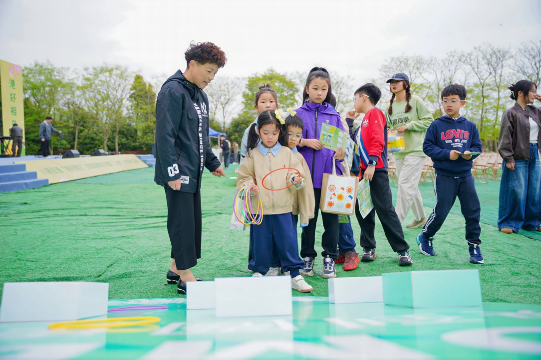 春漫浃江,“港”好重逢!小港“港好相见”文旅发布ד江与村”青年生活季热力启幕
