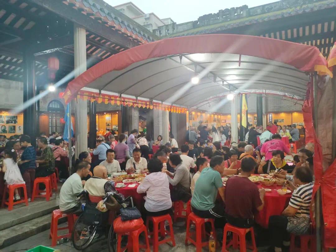 近千名粤港澳乡亲唐家湾清明联谊 共叙血脉亲情、共话故土发展