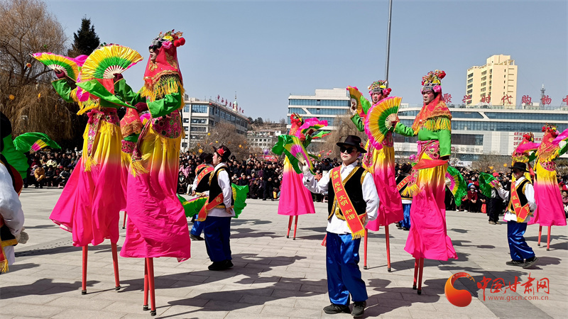 和政秧歌传统表演模式