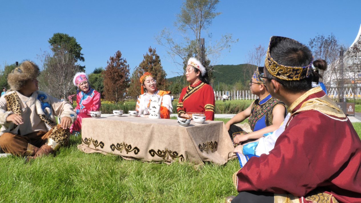 伊玛堪演出剧照