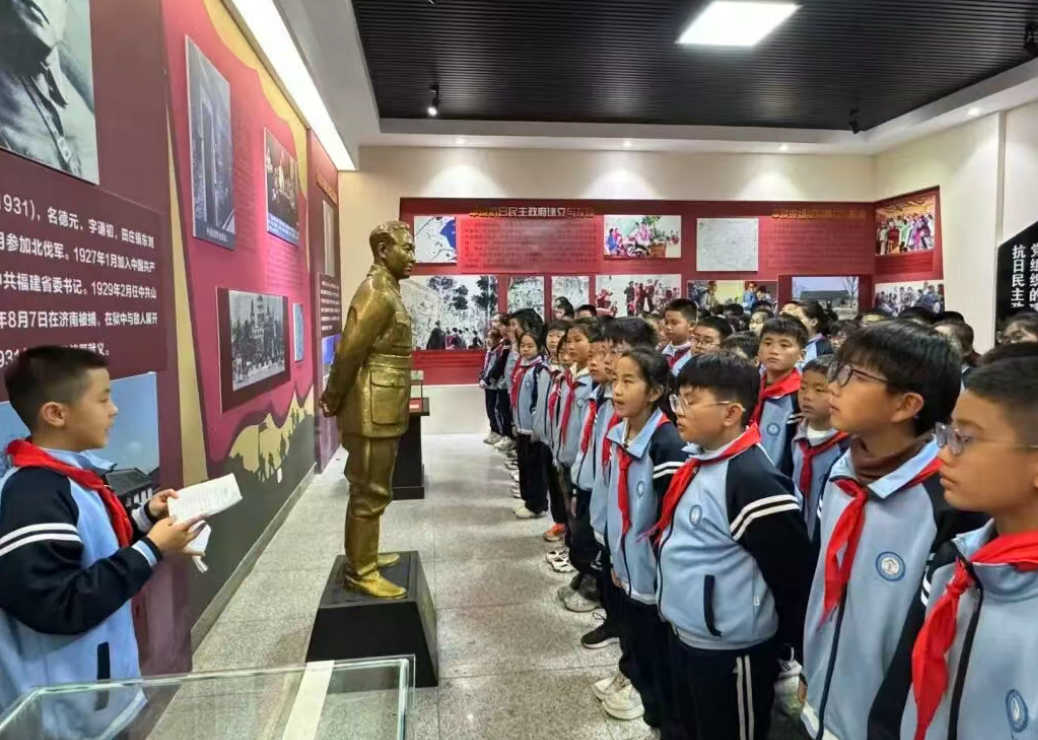 清明寄哀思 薪火永相传——山东各级少先队组织开展“追寻&middot;2026&middot;清明祭英烈”主题活动