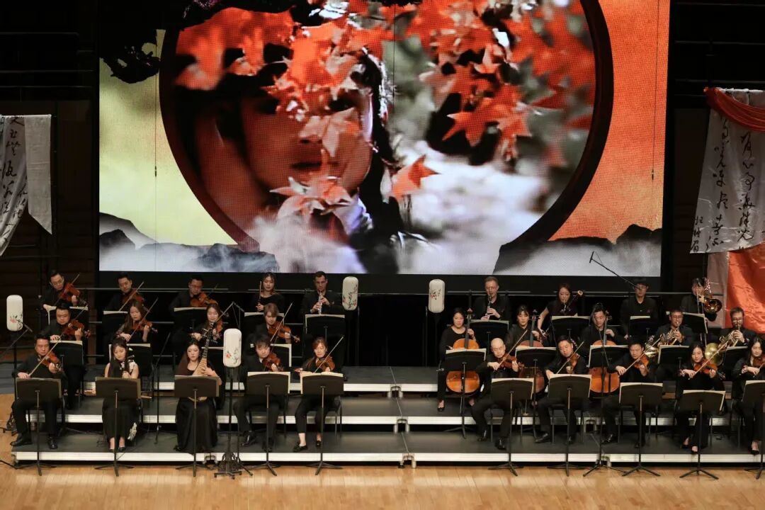 苏州交响乐团现场演绎《红楼梦&middot;回响》（蒋文龙　摄）
