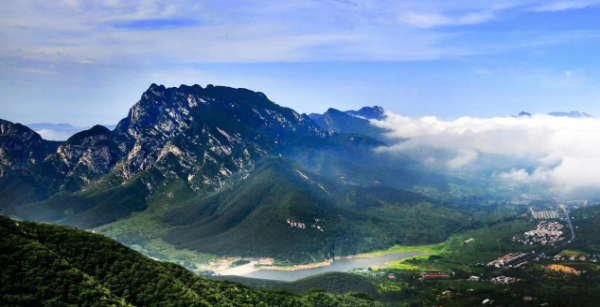 图为嵩山景观。袁宏伟 摄