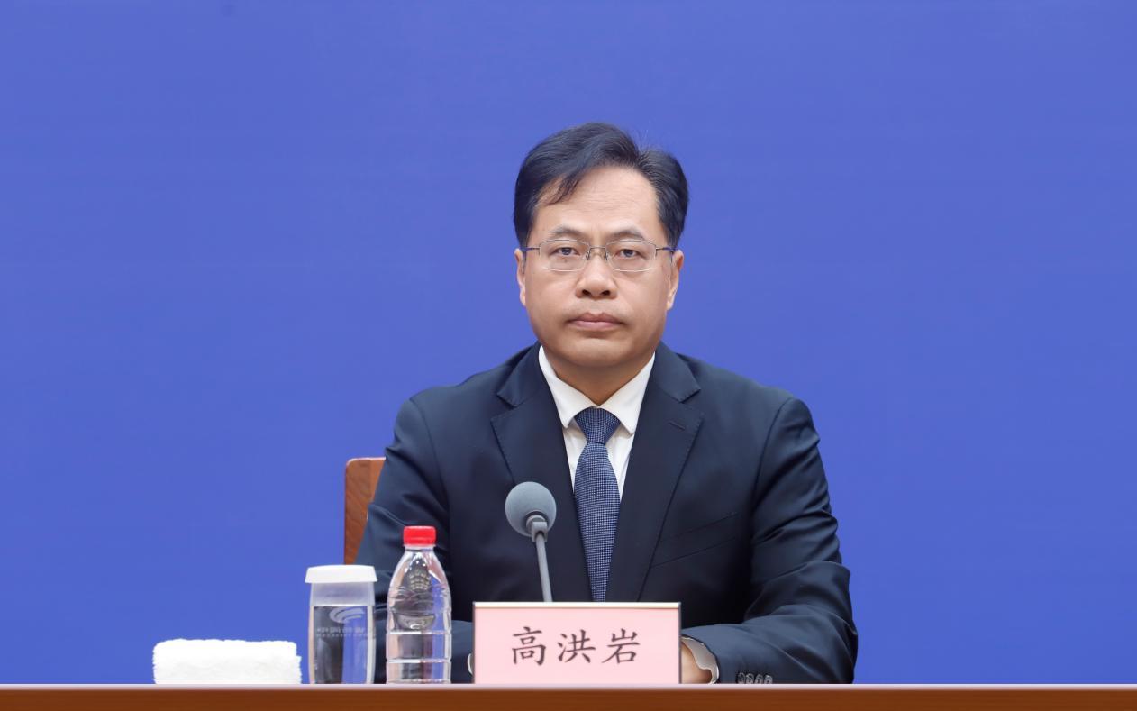 破解电动重卡“补能难”瓶颈，山东计划两年内建成155座充电示范站