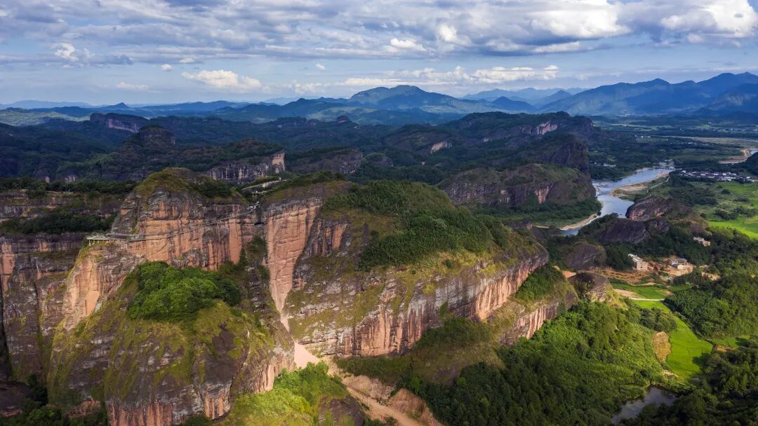 来源：龙虎山景区