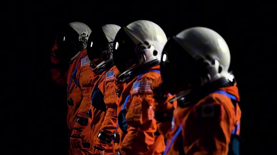 10年前的尼康D5，在阿尔忒弥斯2号上还能再战！