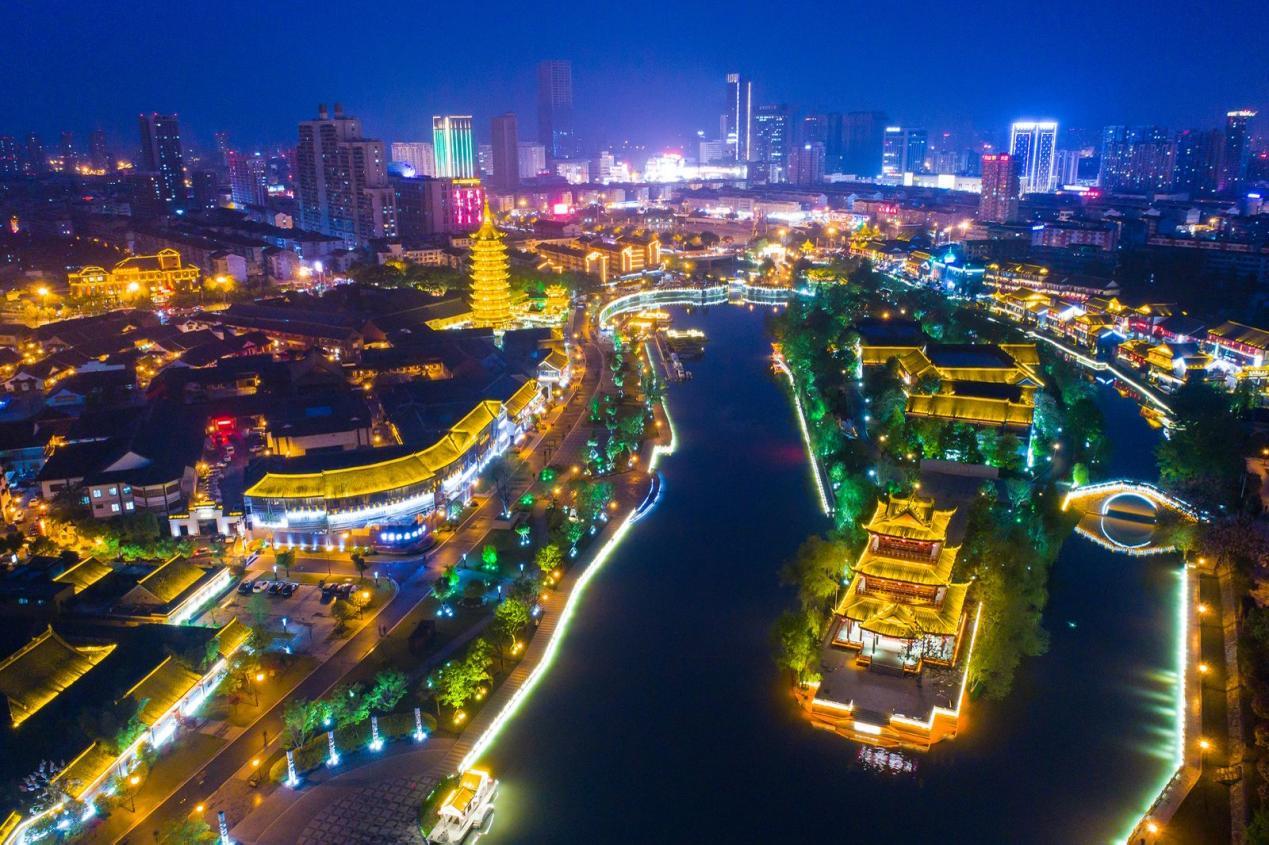 里运河夜景。本文图片均来自淮安市委网信办