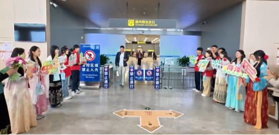 图片来源：大众网