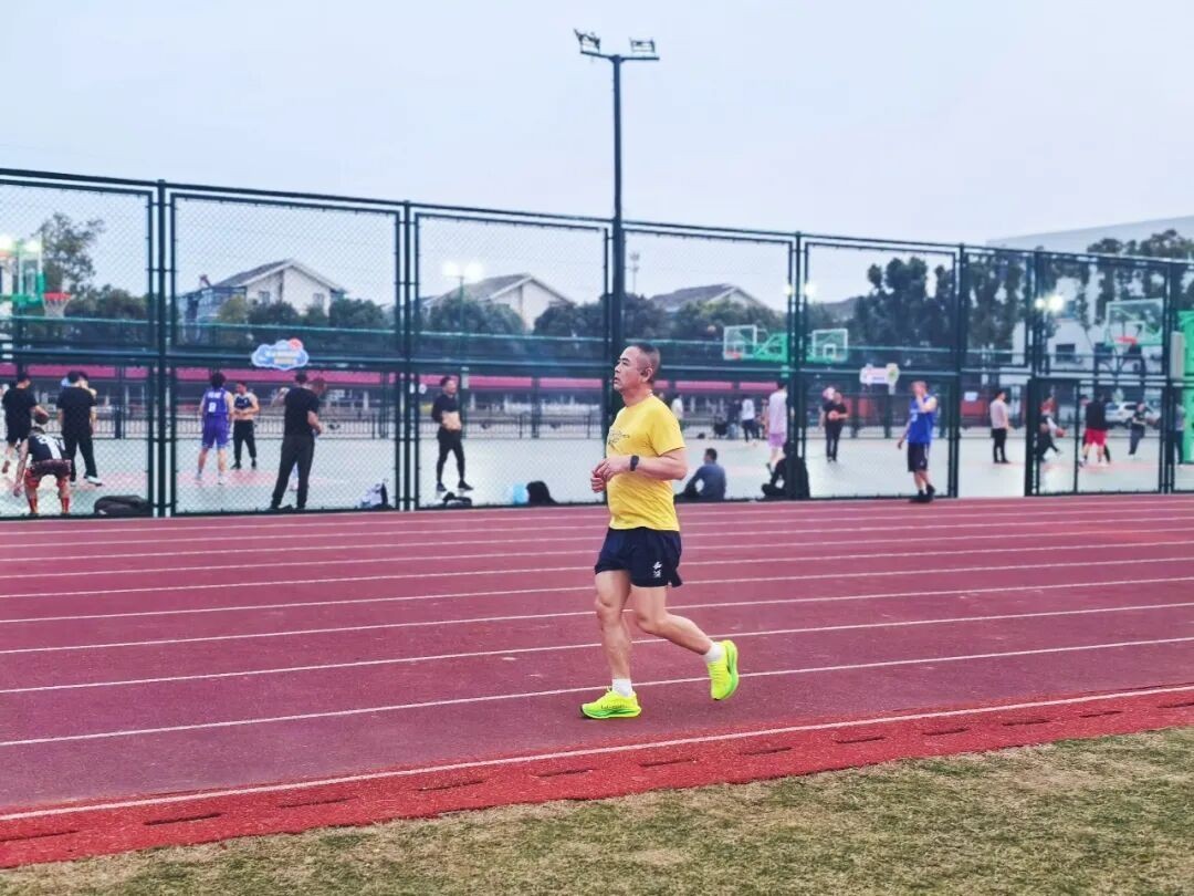 人气爆棚！苏州太平实小、太平中学运动场迎来健身热潮！