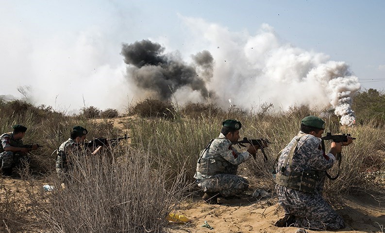 王牌对王牌?伊朗将一精锐部队部署至海岸防御前沿