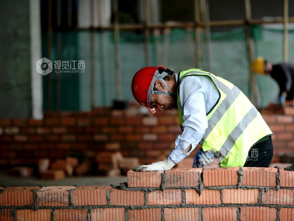 江西分宜：技能大比武 工匠亮绝活（图）