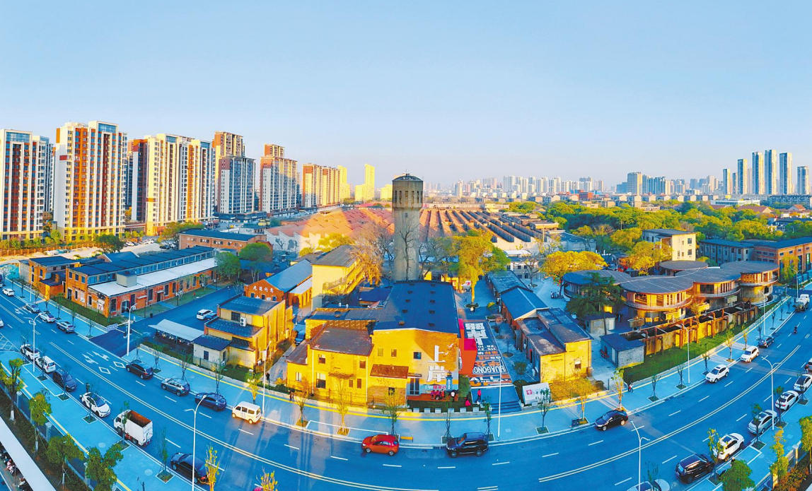 蝶变！南昌江纺1953拾光小镇吸引众多市民游客游玩打卡（图）