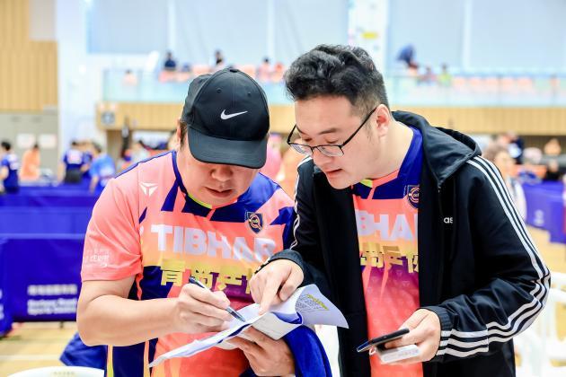 乒乓跃动&middot;生命无界——青岛乒协率团征战香港帕友 乒乓球锦标赛载誉归来