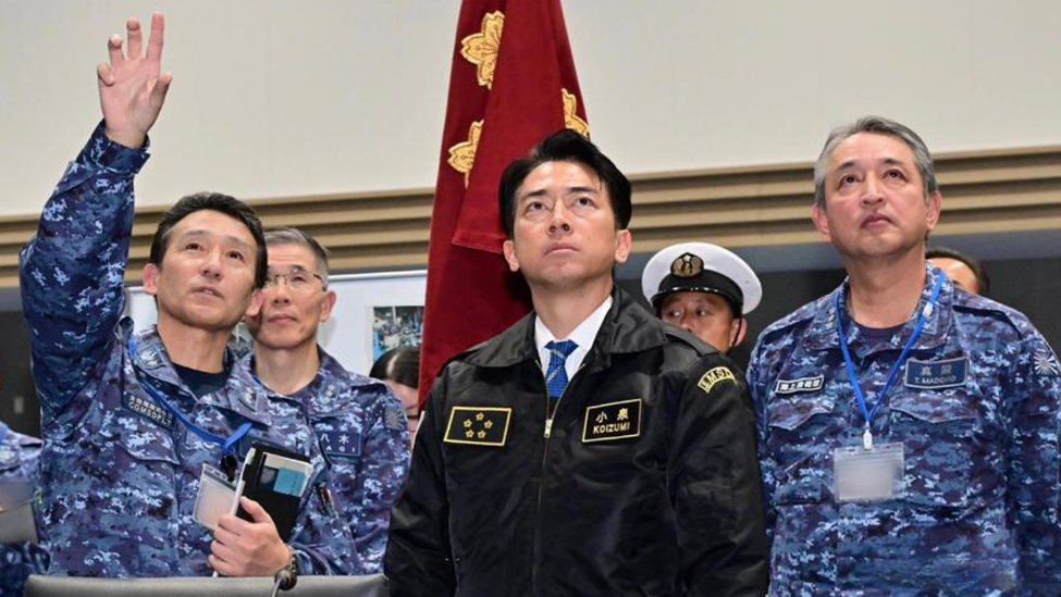 日本防卫大臣小泉进次郎13日出席了陆上自卫队在日本东京举行的“无人防卫能力推广办公室”和“无人系统办公室”成立仪式。