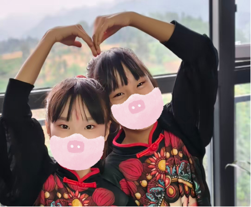 重获“心”生的双生姐妹花