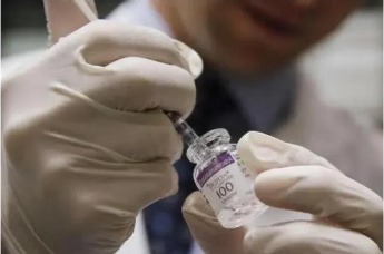 轻信朋友在家注射非法医美产品　母女俩中毒