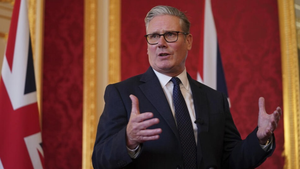 特朗普威胁封锁霍尔木兹海峡,英国首相公开划清界限