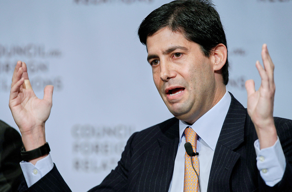 美联储最富掌门人将至？候选人沃什身家碾压历任主席